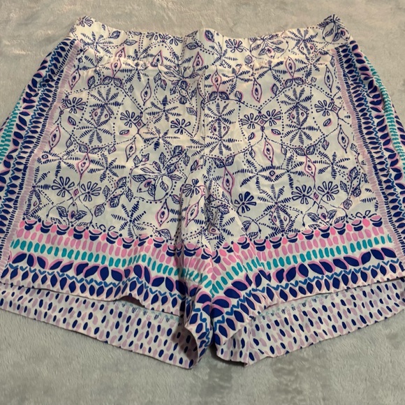 Lily Pulitzer shorts NWOT - Picture 2 of 3
